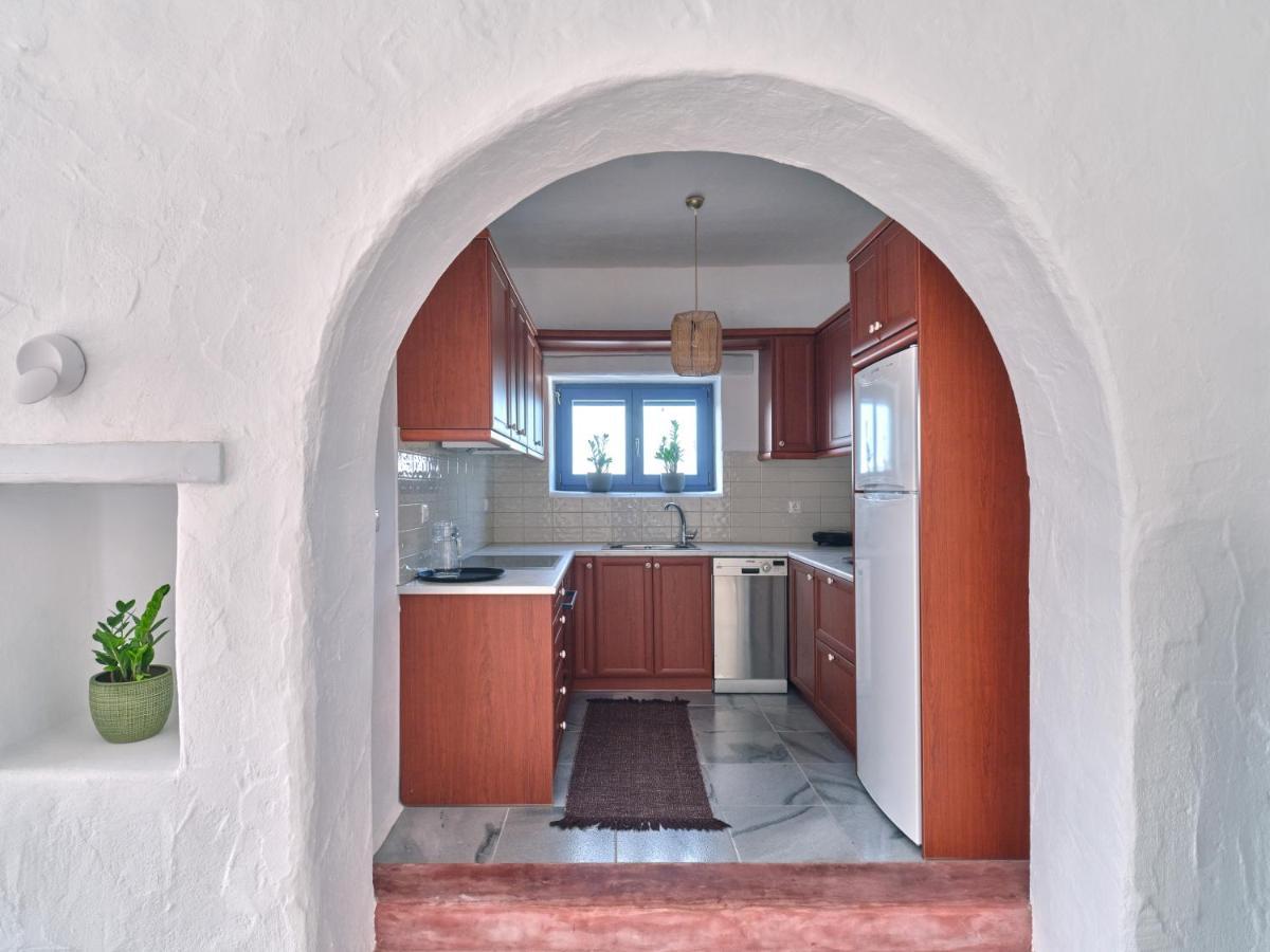 Leticia With Pool With Amazing Sea Views, Paros Villa Marpissa