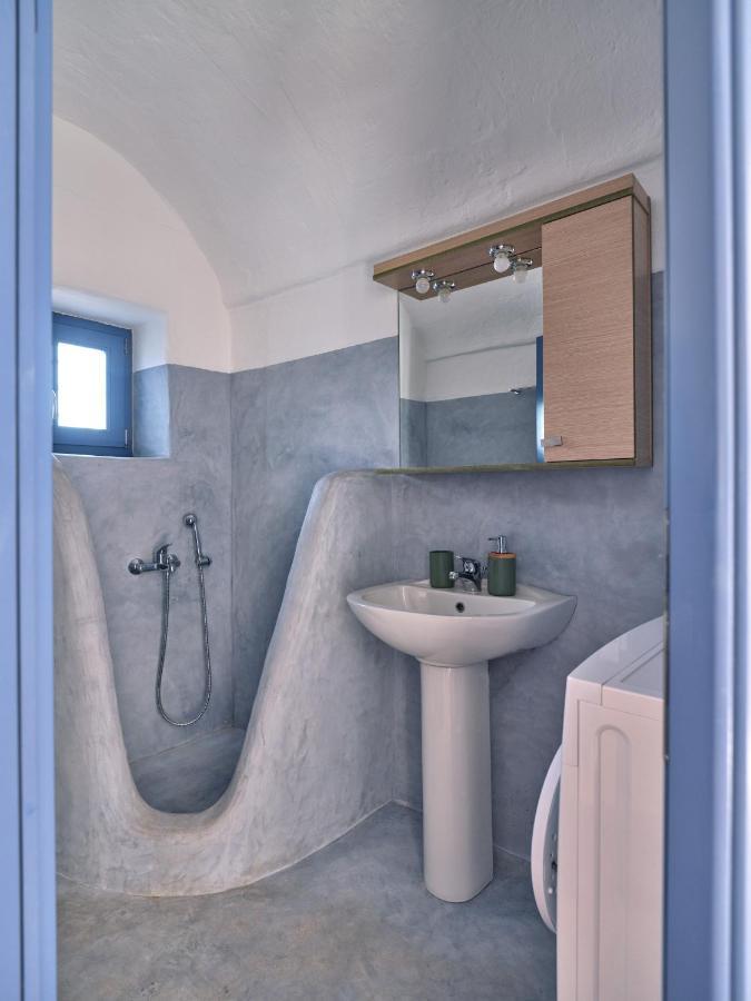 Villa Leticia With Pool With Amazing Sea Views, Paros *