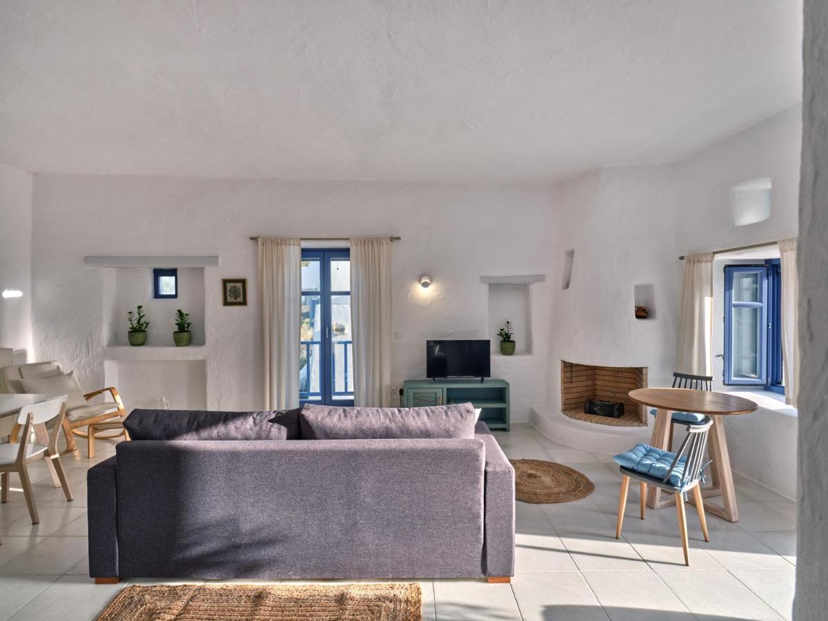 Leticia With Pool With Amazing Sea Views, Paros Villa